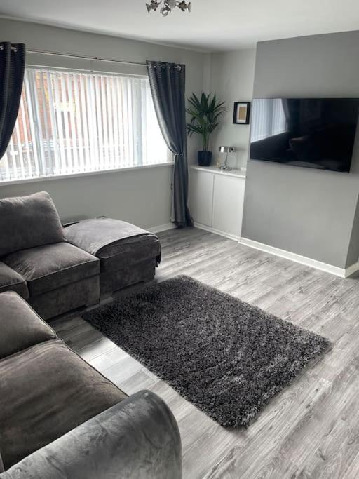 Fantastic Full 3 Bedroom Modern Apartment Belfast Eksteriør bilde