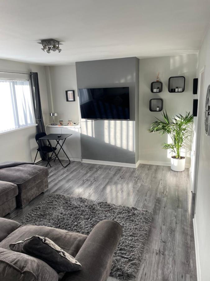 Fantastic Full 3 Bedroom Modern Apartment Belfast Eksteriør bilde